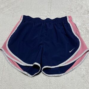 Nike | size medium | shorts